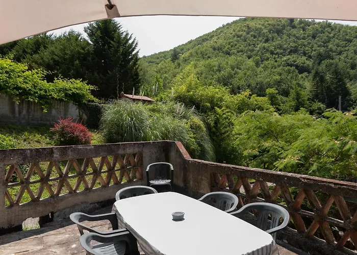 Casa de Férias La Torre Della Cupolina *